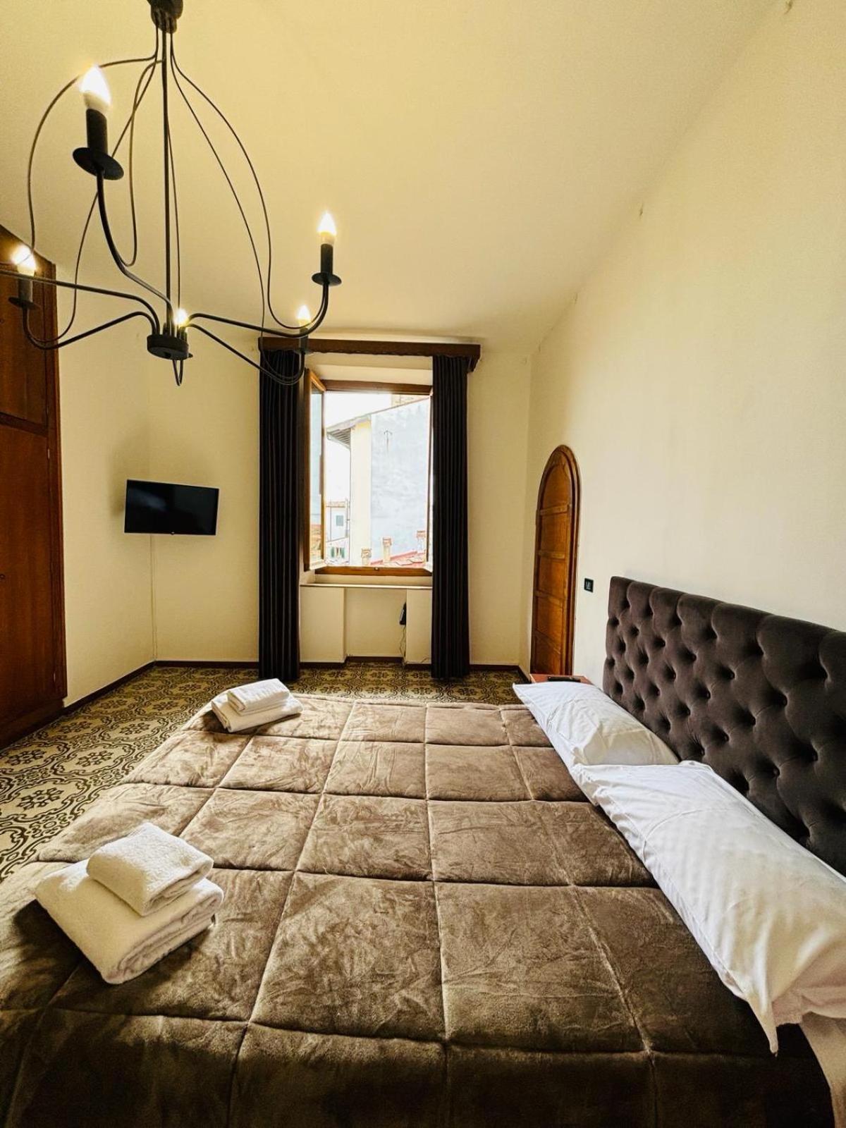 Best Bnb Albizi 佛罗伦萨 外观 照片