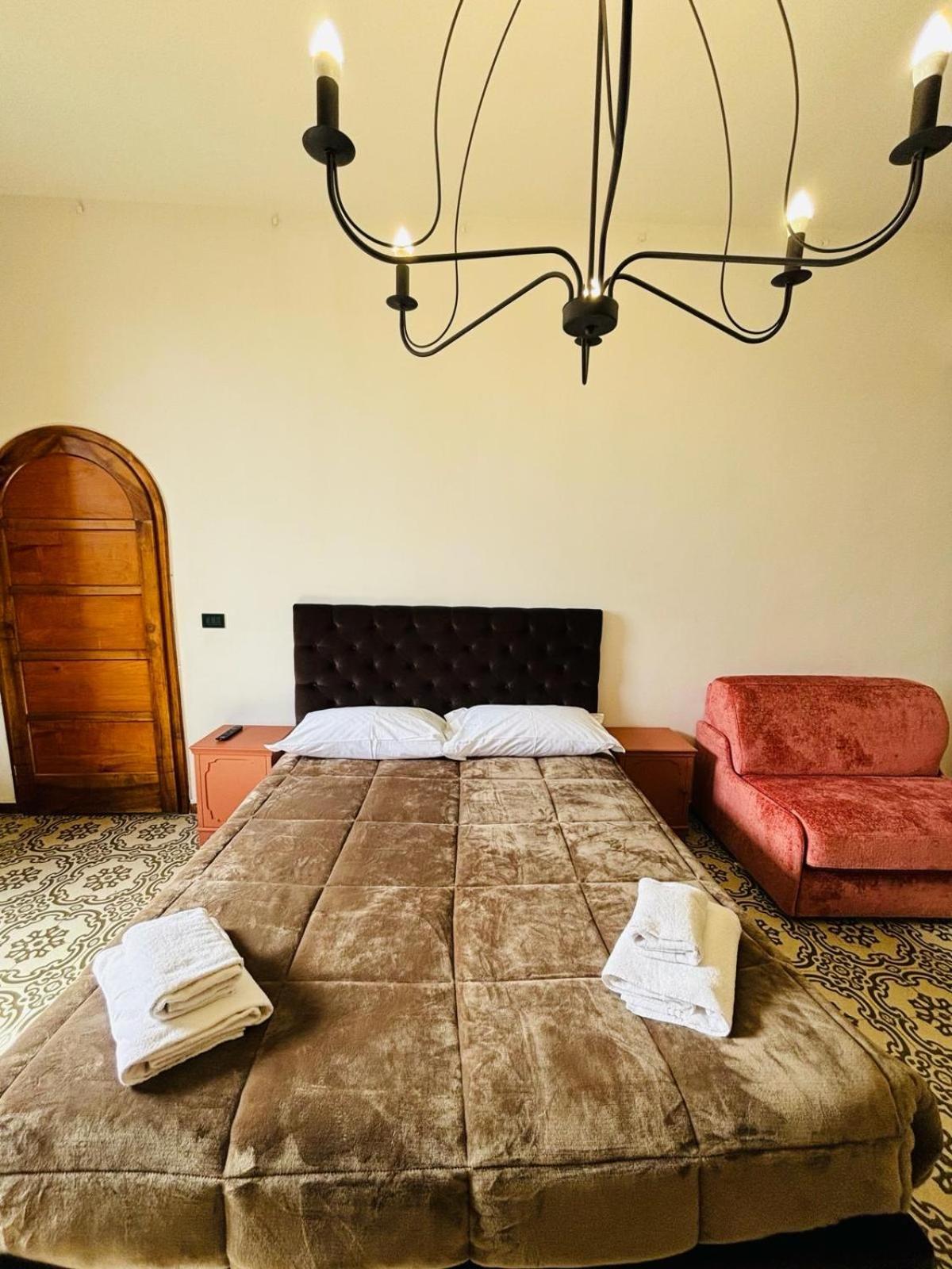 Best Bnb Albizi 佛罗伦萨 外观 照片